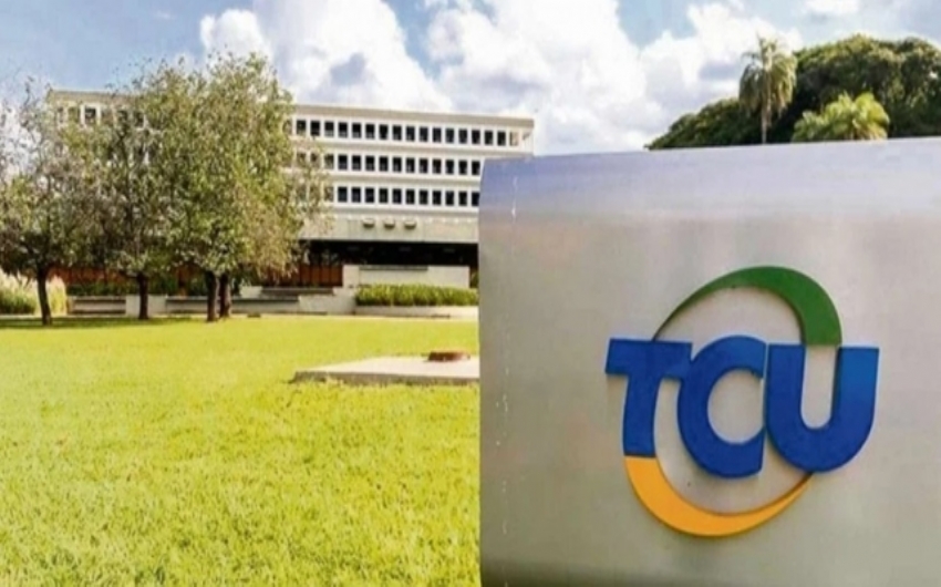 TCU no pode impedir pagamento de bnus a servidores tributrios inativos