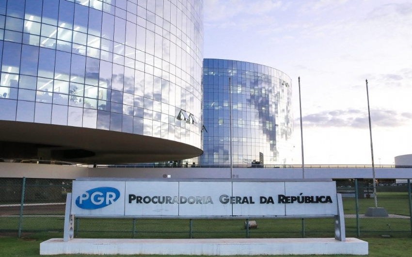 PGR  pela anulao de lei de Marlia (SP) que isentou de IPTU imveis de at 100 m