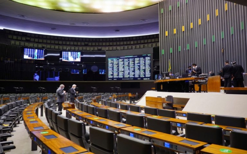 Cmara pode votar nesta tera-feira duas MPs sobre renegociao de dvidas