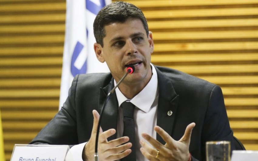 Renovar desonerao da folha rouba espao do auxlio Brasil, diz Funchal
