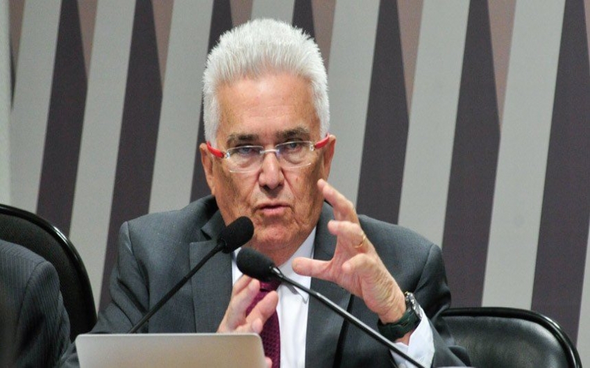 Raul Velloso:  cascata que a reforma administrativa resolve o problema fiscal