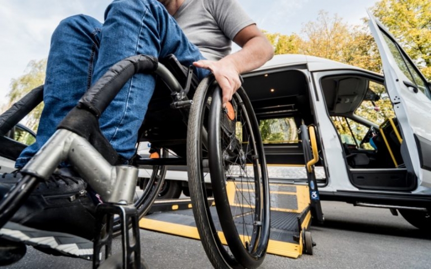 Projeto amplia até 2026 isenção de IPI sobre carro para pessoa com deficiência 