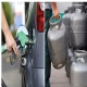 Gasolina sobe 40% no ano e passa dos R$ 7 em seis estados; gs de cozinha rompe a marca dos R$ 100, aponta ANP